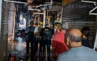 Galería.- Reportan pérdida total de 5 puestos en incendio del Pasito