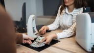 Bancos buscan empleados de planta permanente: cómo postularse