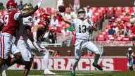 CJ Carr matches freshman record with 4 TD throws as No. 22 Notre Dame routs Arkansas 56