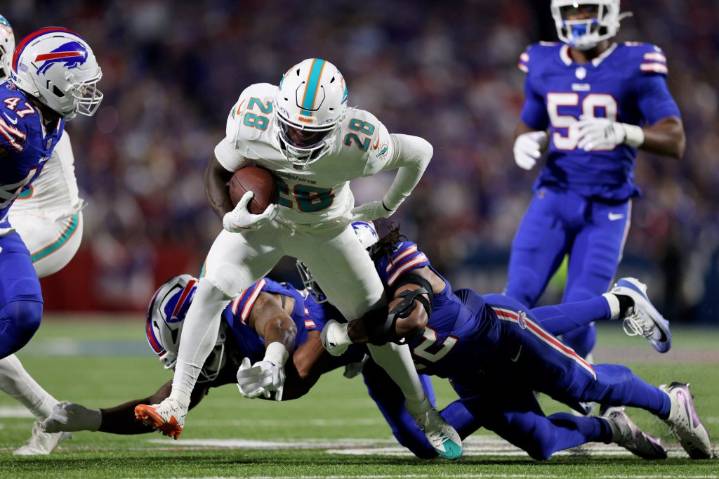 Dolphins' Achane, Gordon look to expand on run game progress