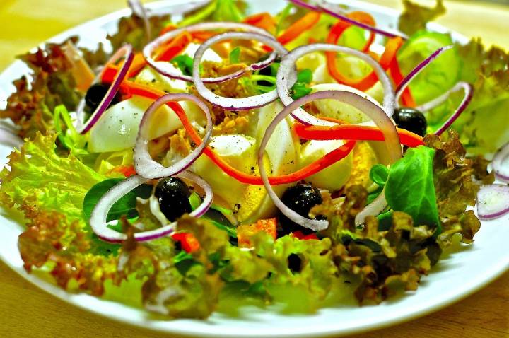 Pre-Packaged Salads: Convenience at the Cost of Safety