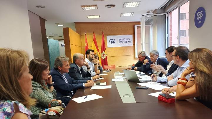 El PP de León resalta la “rapidez” de las ayudas de la Junta para los afectados por los incendios