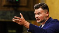 Rufián acusa a Junts de hacer “daño” a Catalunya por “odiar a la gente inmigrada”