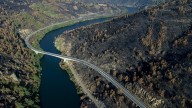 El incendio de Ourense en Carballeda de Valdeorras arrasa más de 500 hectáreas