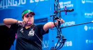Andrea Becerra hace historia y da a México doble oro en Mundial de Tiro con Arco