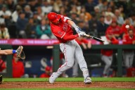 Deadspin |  Harry Ford’s sacrifice fly lifts Mariners past Angels in 12th