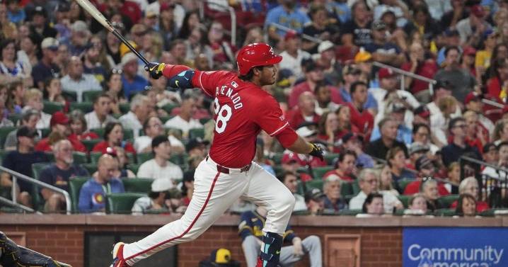Nolan Arenado's 3-run double helps Cardinals beat Brewers 7
