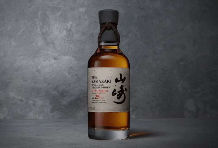 Yamazaki 25 Mizunara: Suntory’s Oldest Whisky Aged in Rare Japanese Oak