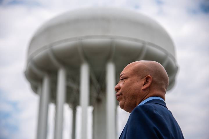 Flint mayor wants water crisis judge to send help in advance of settlement claims