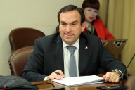Diputado Donoso emplaza al Ministro de Hacienda por recorte presupuestario a Gobiernos Regionales y éste reconoce que las cifras no son correctas