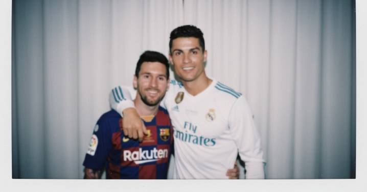 Así puedes crear la foto polaroid de rivalidades del deporte como Messi y Cristiano Ronaldo