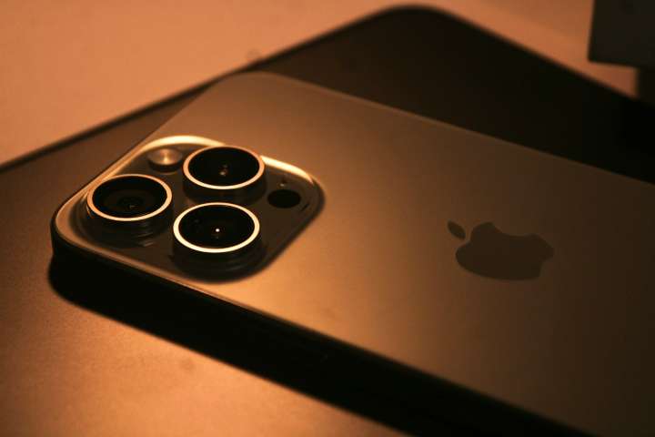 Apple Locks Users Into iOS 26—Here's Why You Can't Revert Anymore