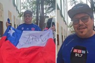 VIDEO. Solitario hincha de la U llega a hotel en Perú para alentar al equipo antes del duelo contra Alianza Lima