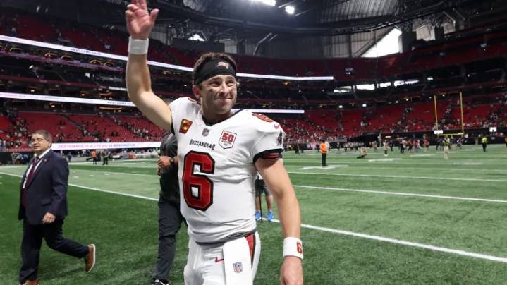 Is Baker Mayfield playing today? Buccaneers' QB questionable for Week 4 vs. Eagles