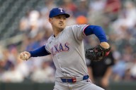 Deadspin | Rangers look to end home slate with win over Twins
