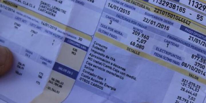 Nueva medida del Gobierno Petro hará que los colombianos asuman este precio en la factura de energía