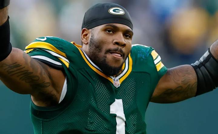 Is Micah Parsons playing for Packers vs Commanders in Thursday Night Football today?