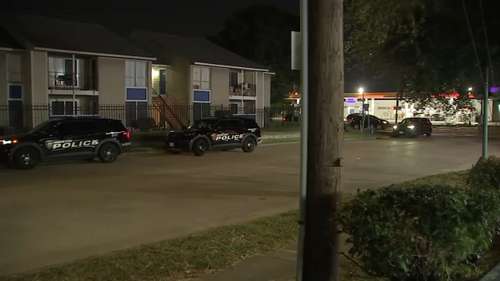 Child hit by pickup truck after getting off bus near South Wilcrest Drive in Alief area, METRO says
