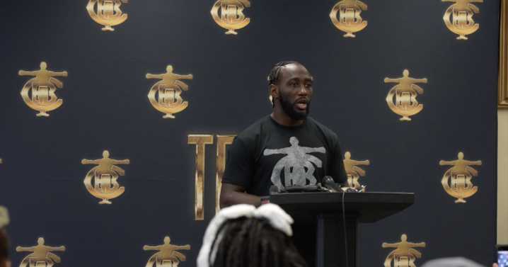 Terence 'Bud' Crawford pulled over by police at gun point
