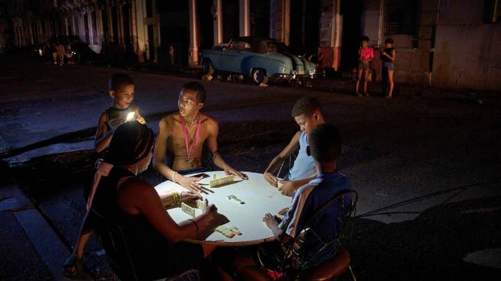 Another full blackout hits Cuba as the island's energy crisis worsens