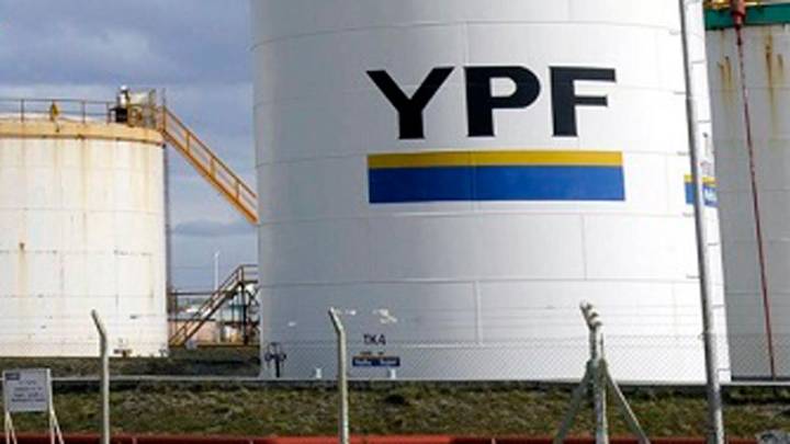Argentina comenzó la apelación por el fallo que obliga a entregar acciones de YPF