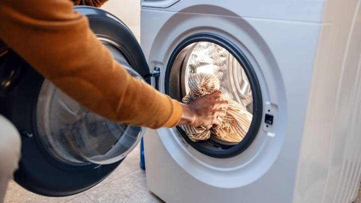 La cantidad de veces que se recomienda usar la lavadora para evitar daños y reducir el consumo de energía