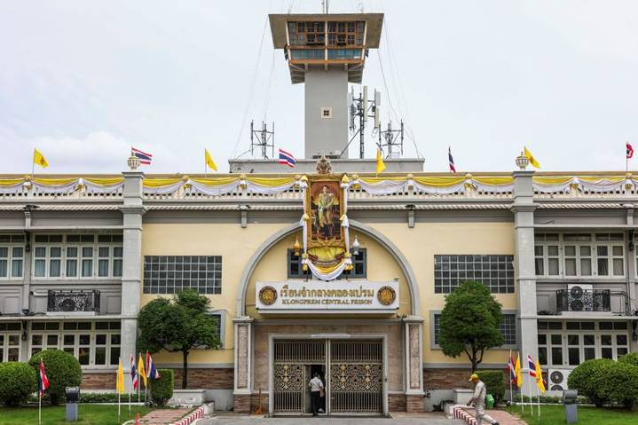 'Not a friendly place': Inside the Bangkok prison where ex
