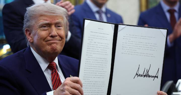 MAGA Rep. Tim Burchett Floats Bonkers New Autopen Conspiracy to Excuse Donald Trump’s Jeffrey Epstein Mess