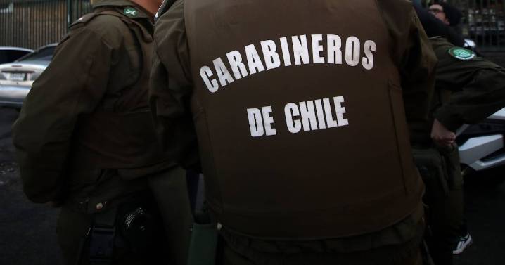 Dan de baja a seis carabineros en Sierra Gorda por cohecho: cuatro quedaron en prisión preventiva