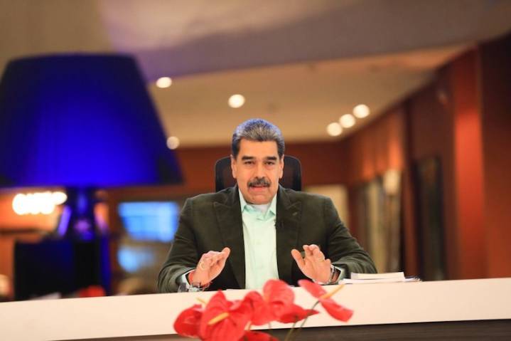 Presidente resalta fortalecimiento del bolívar en la economía venezolana