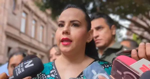 Explica titular de Sefin "diferencias" con la UASLP