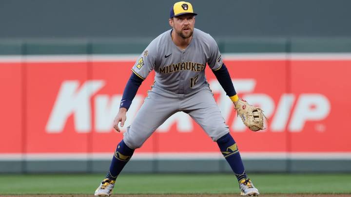 First baseman Rhys Hoskins reinstated by Milwaukee Brewers
