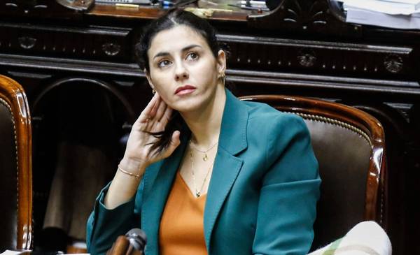 Marcela Pagano, contundente: "Espert debe dar un paso al costado"