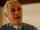 Entrevista con el obispo de San Justo: "El triple crimen es la punta del iceberg de un proceso de desintegración social”