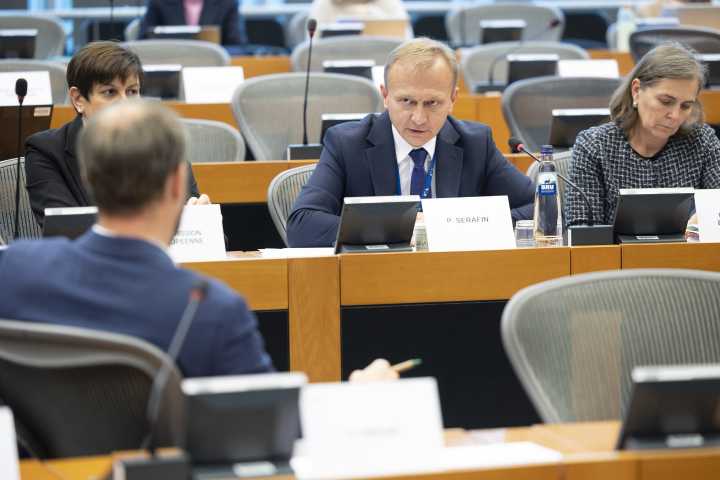 MEPs press EU budget chief over anti-fraud watchdog turf war