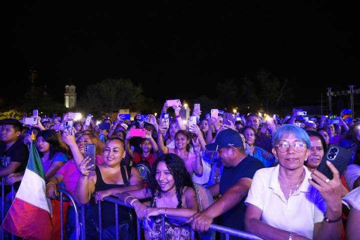 Fortalece alcaldesa la identidad mexicana y la convivencia familiar