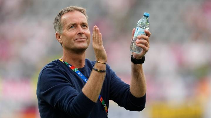 Bayer Leverkusen hires former Denmark coach Kasper Hjulmand to replace fired Erik ten Hag