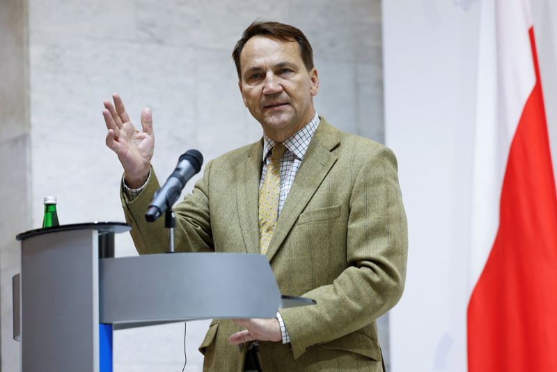 Poland hopes US will act in solidarity on Russian drone incursion, foreign minister says