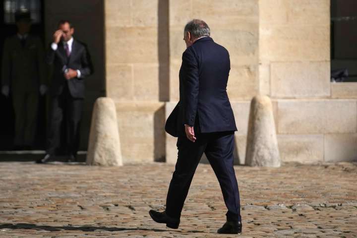 De las elecciones europeas a François Bayrou: los 15 meses de una Francia ingobernable