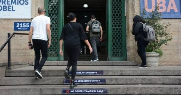 El Consejo Interuniversitario Nacional rechazó el Presupuesto 2026 de Milei y señaló que "consolida el ajuste"