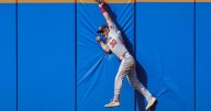 Fancy footwork: Young's spectacular catches in center lead Nationals past Mets
