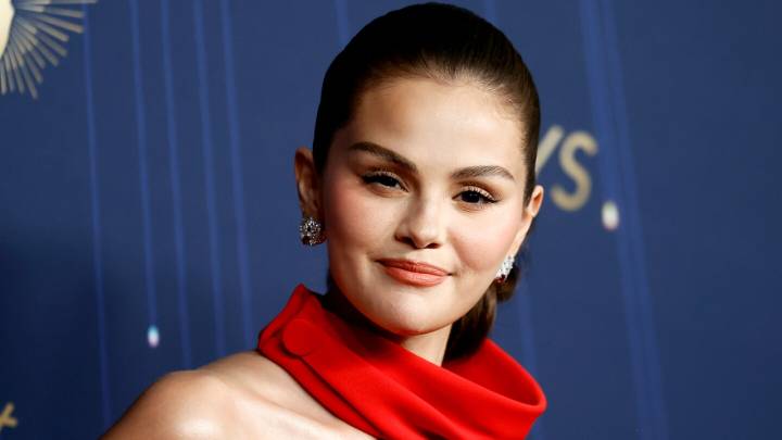 Premios Emmys 2025: Selena Gomez nos deja claro que las uñas cortas serán las favoritas del 2025