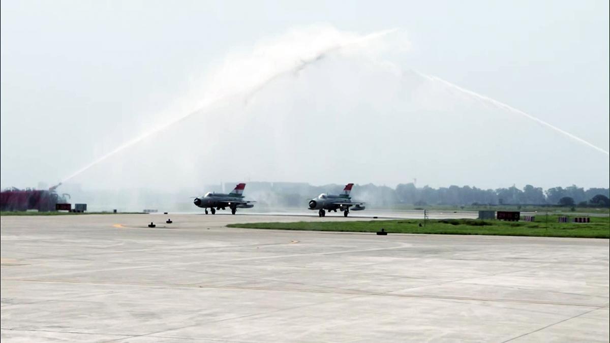Of men and their flying machines: Pilots hail legacy as MiG