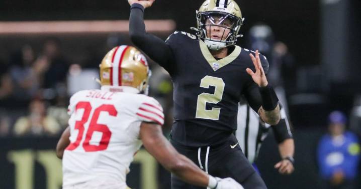 The Saints fumble away a chance to lead a game-winning comeback in loss to 49ers