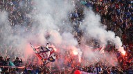Hinchas de la U provocaron desórdenes en las afueras del Estadio Nacional