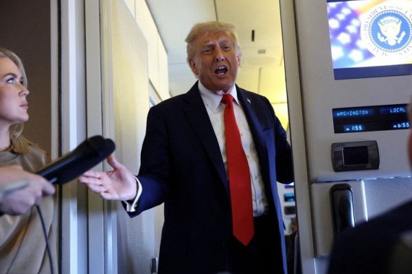 Trump eleva sus ataques contra la libertad de expresión y resucita el fantasma de la 'caza de brujas'