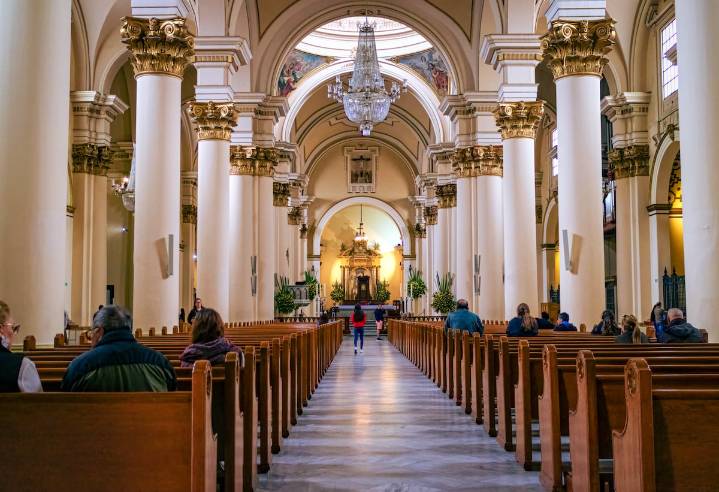 Las víctimas de abuso sexual en ámbitos religiosos en Colombia pasan a la acción ante “la ineficacia” del Estado