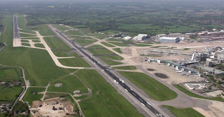 Manchester Airport flight to Turkey makes emergency landing after 'man punched fellow passenger'