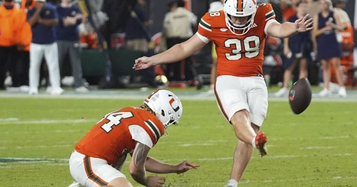 Led by Beck, Miami's new faces made some fast first impressions for the Hurricanes