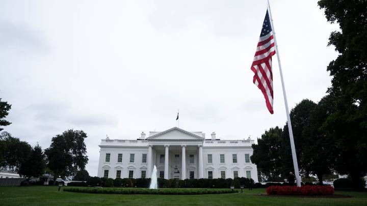 Trump culpa a la retórica de la "izquierda radical" del asesinato del activista ultraconservador Charlie Kirk